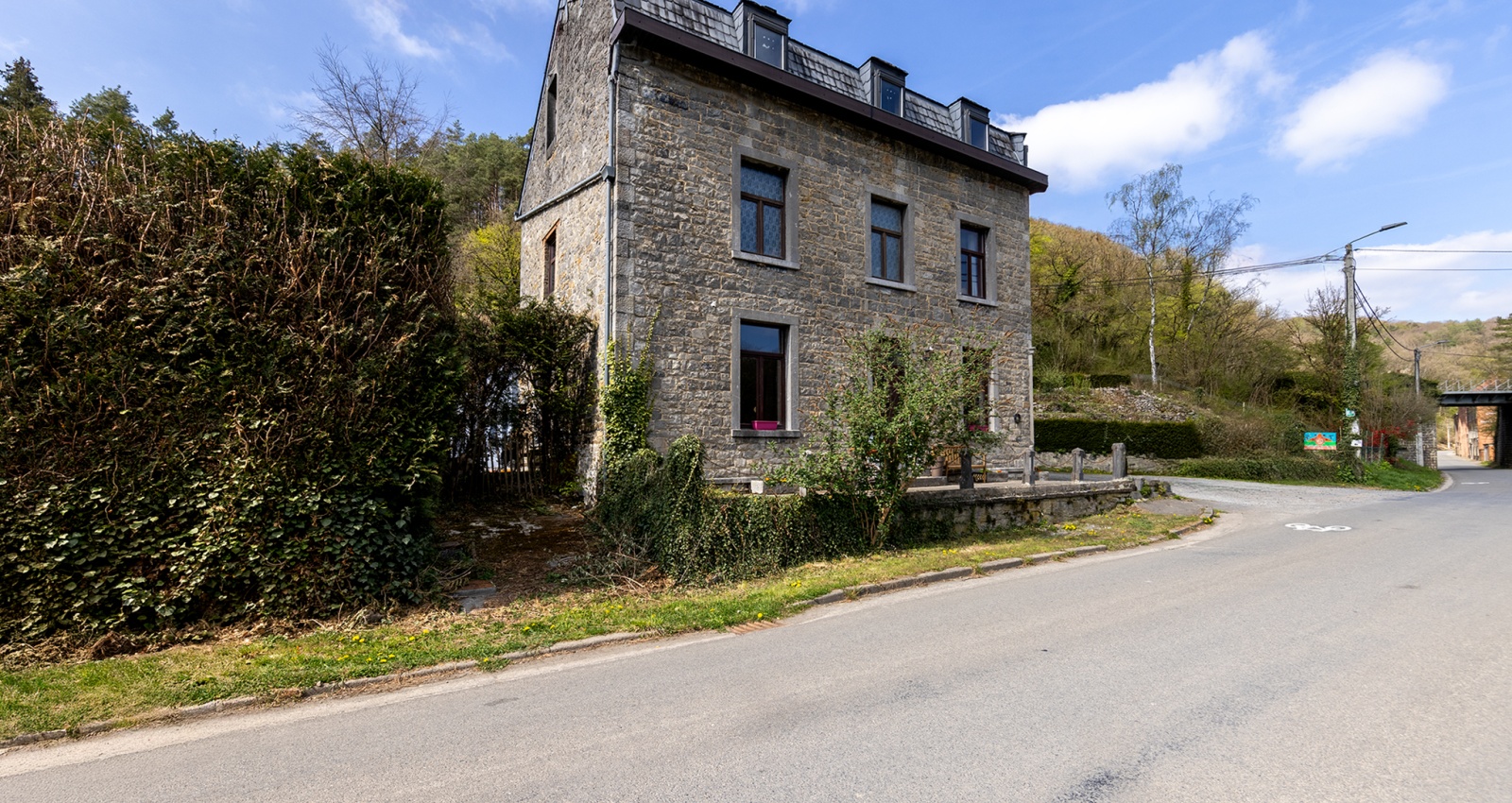 57 du Redeau, Yvoir, 5530, 4 Chambres Chambres, ,2 Salle de bainSalle de bain,Maison,à vendre,du Redeau,1043