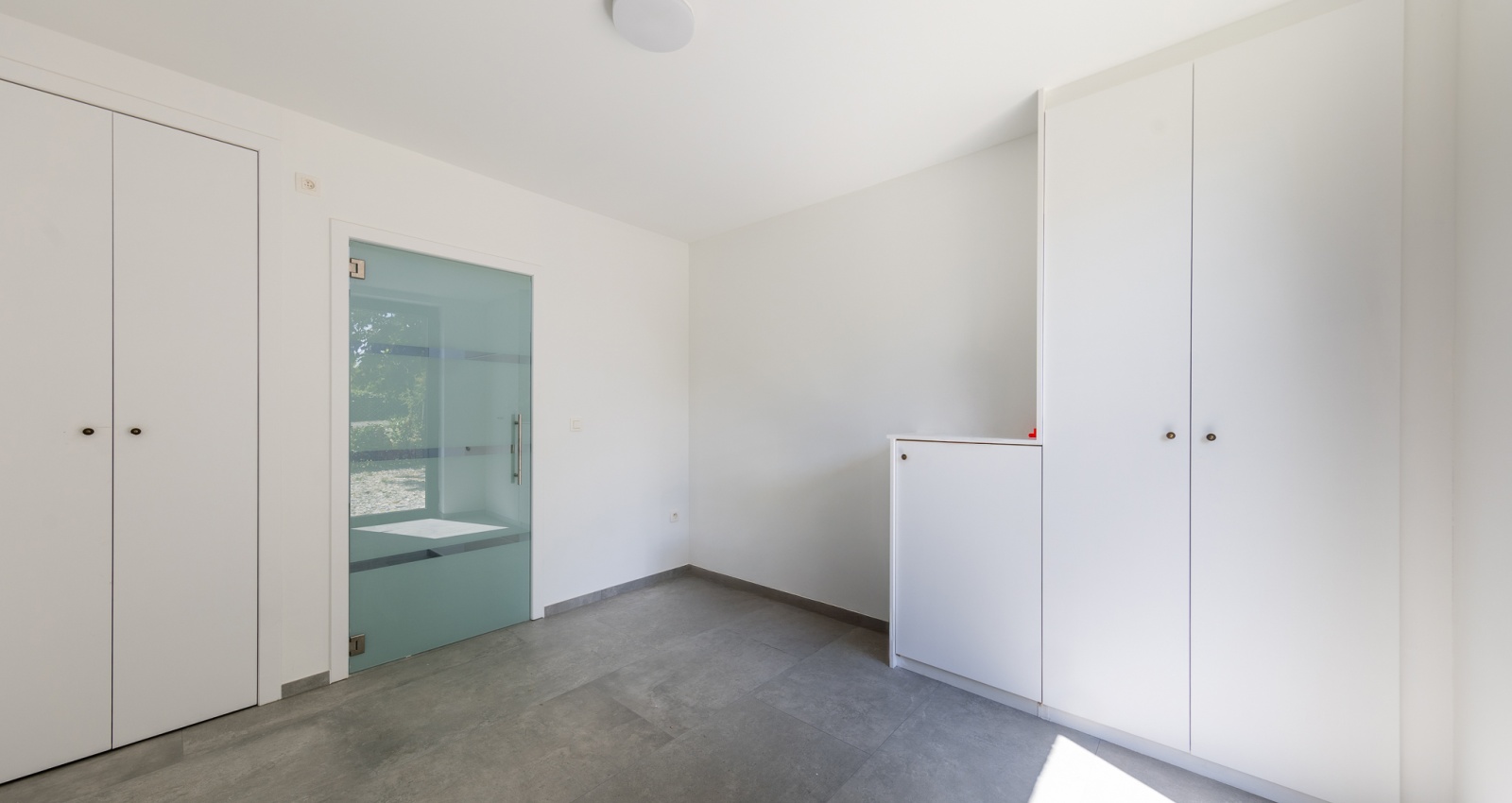 35 Rue du Saucy, Temploux, 5020, 6 Chambres Chambres, ,3 Salle de bainSalle de bain,Maison,à vendre,Rue du Saucy,1048