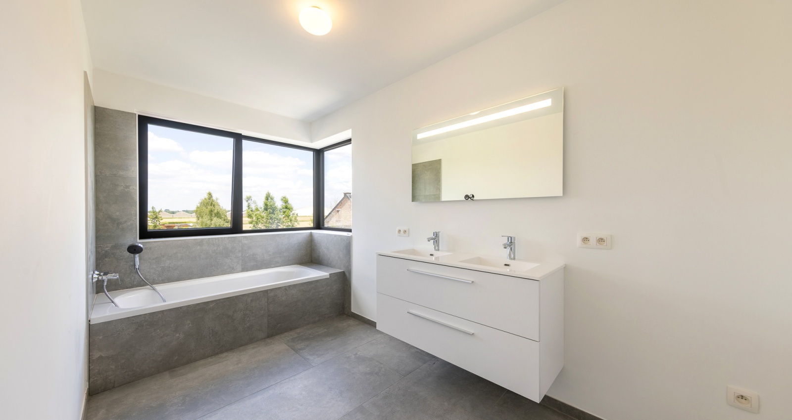 35 Rue du Saucy, Temploux, 5020, 6 Chambres Chambres, ,3 Salle de bainSalle de bain,Maison,à vendre,Rue du Saucy,1048