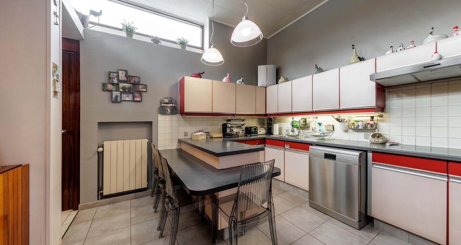 18 Rue Emile de Brabant, Perwez, 1360, 6 Chambres Chambres, ,1 Salle de bainsSalle de bain,Maison,à vendre,Rue Emile de Brabant,1051