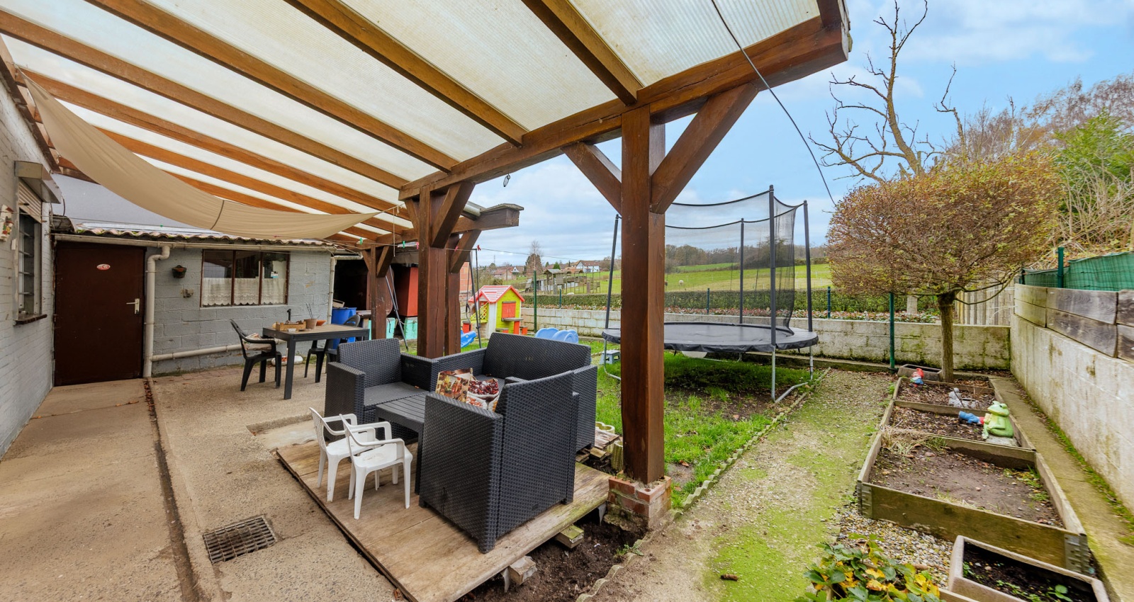 Route d'Anderlues, Lobbes, 6540, 3 Chambres Chambres, ,1 Salle de bainsSalle de bain,Maison,à vendre,Route d'Anderlues,1054