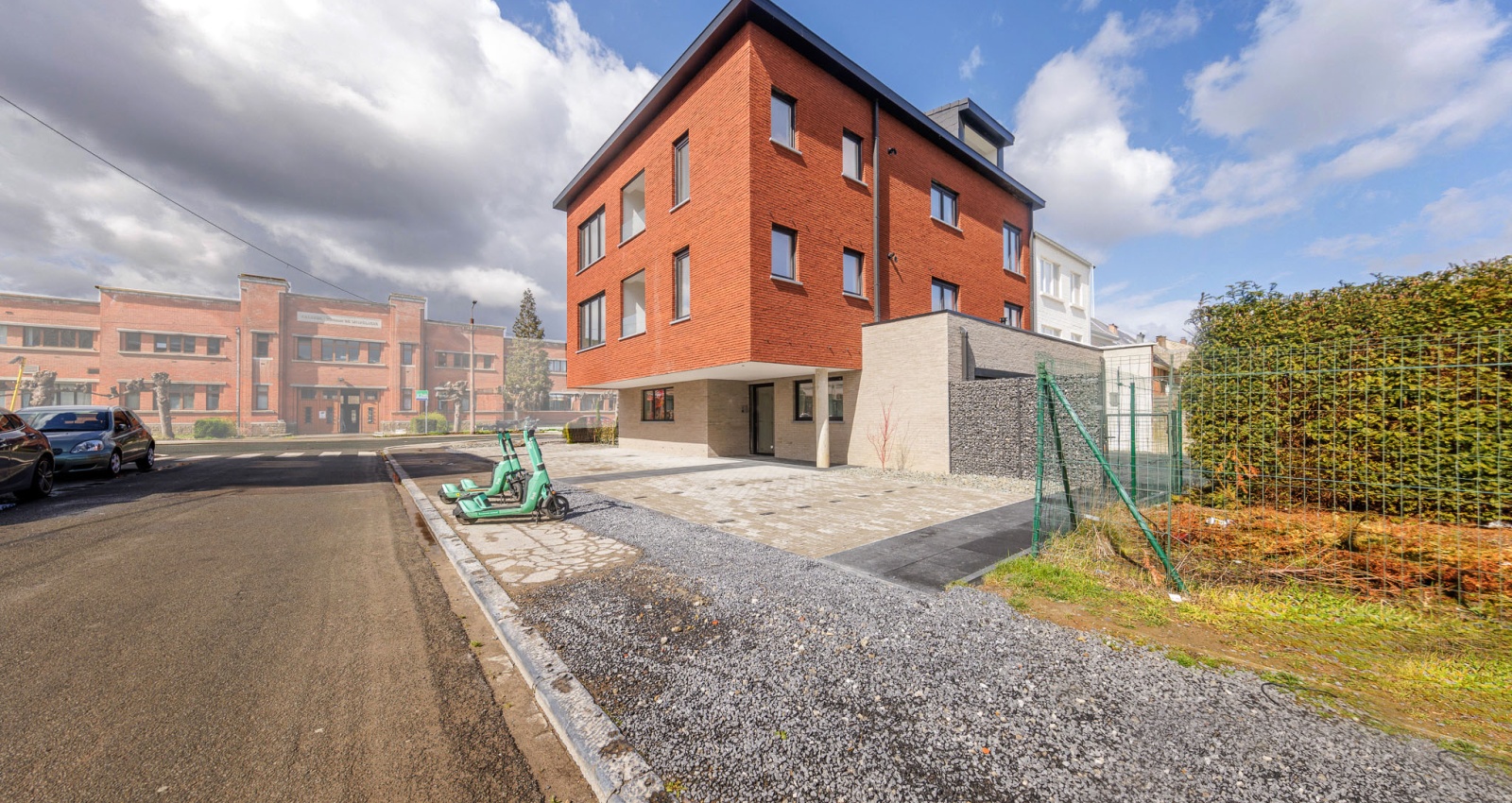 287 Rue de Dave, Jambes, 5100, 2 Chambres Chambres, ,1 Salle de bainsSalle de bain,Appartement,à vendre,Rue de Dave,1059