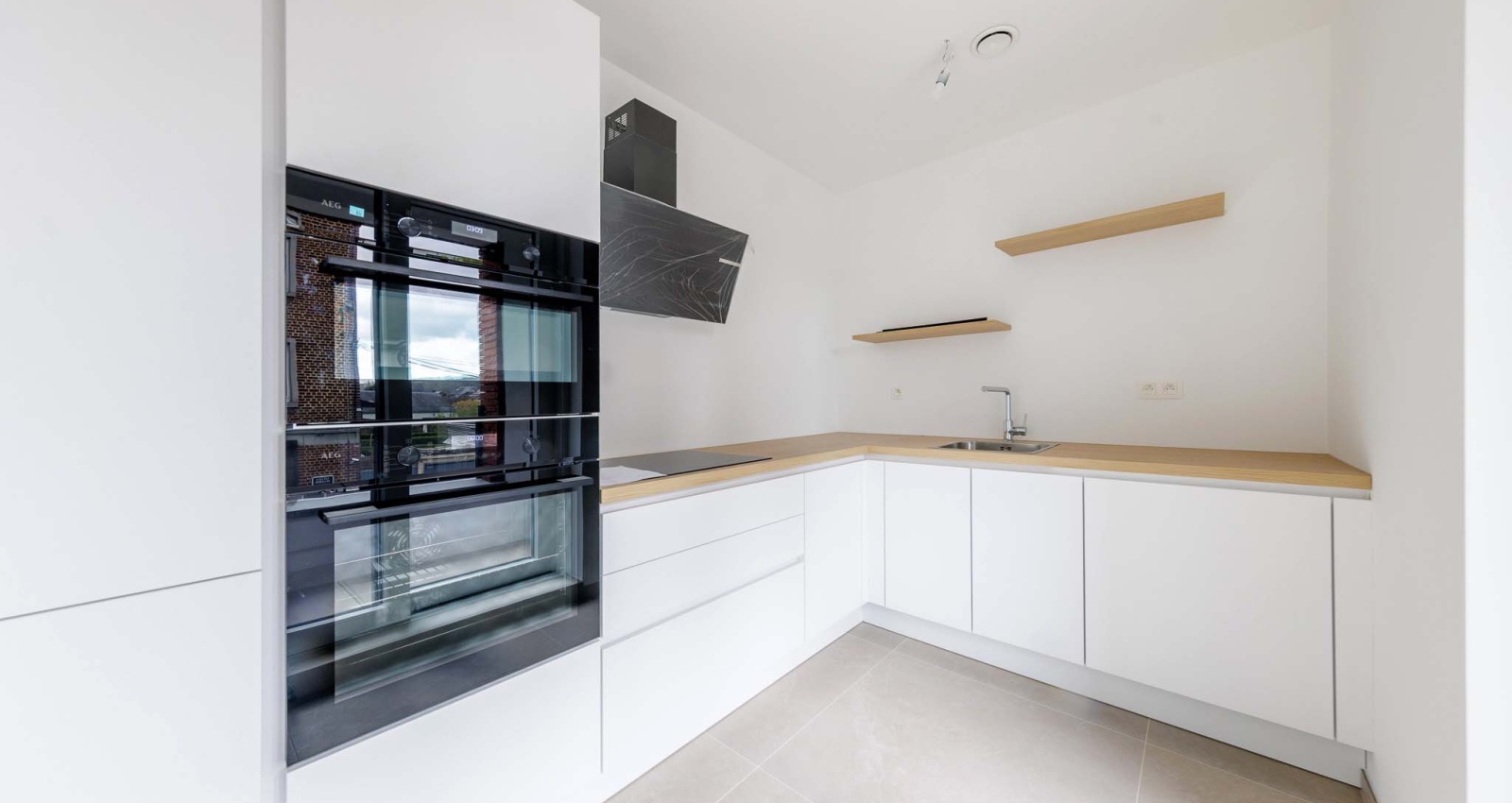 287 Rue de Dave, Jambes, 5100, 2 Chambres Chambres, ,1 Salle de bainsSalle de bain,Appartement,à vendre,Rue de Dave,1059