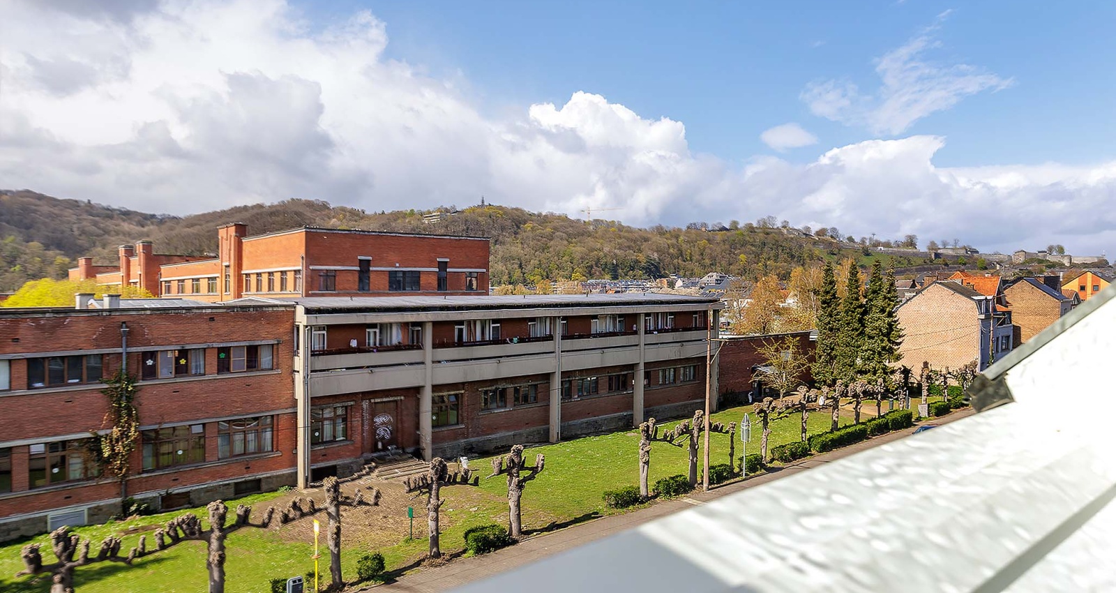 287 Rue de Dave, Jambes, 5100, 2 Chambres Chambres, ,1 Salle de bainsSalle de bain,Appartement,à vendre,Rue de Dave,1063